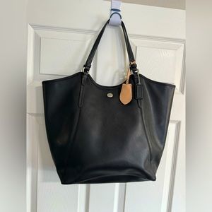 Great Condition Coach Black Leather Tote - very clean inside